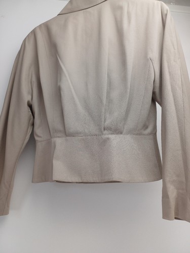 1980s Karl Lagerfeld Taupe Cropped Pure Wool Blazer Jacket, Logo Buttons M 14 - Picture 2 of 11