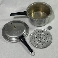 Vintage Mirro-Matic 394M 4 Quart Aluminum Pressure Cooker Canner USA With Rack