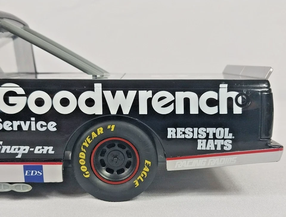 Camión Chevrolet Campeón Mike Skinner #3 Goodwrench 1995 1:18 Diecast GM RCR NA Foto 4 de 4