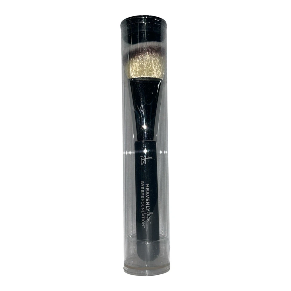 It Cosmetics Heavenly Luxe Bye Bye Foundation Brush #22 - Bild 2 von 4