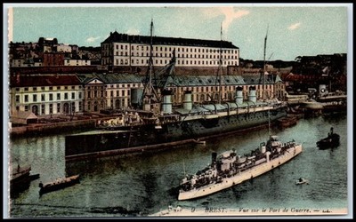 Postcard 9 BREST-Vue sur le Port de Guerre.   T88