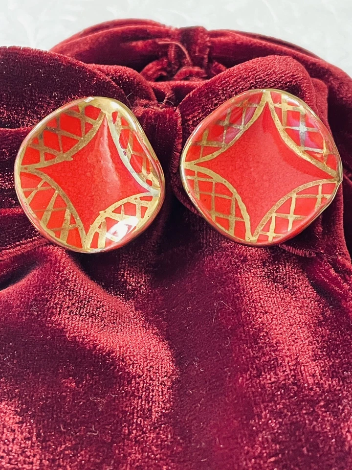 Pendientes Milvern Mediados de Siglo Mod Cerámica Roja con Diseño Pintado en Oro Clip-on Foto 3 de 4