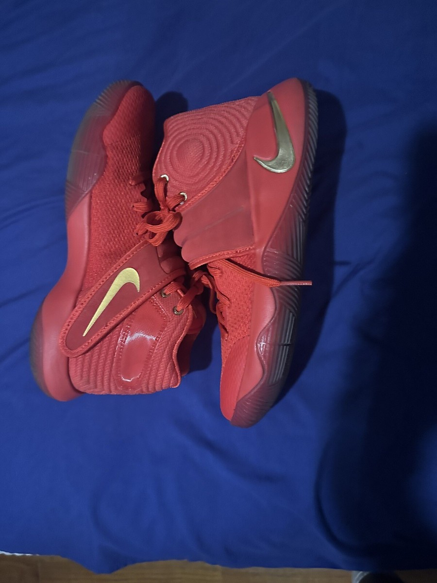 carrie⭐︎セール中 Nike Kyrie 2 Limited Gold Medal University Red Size 8 Gold Shoes