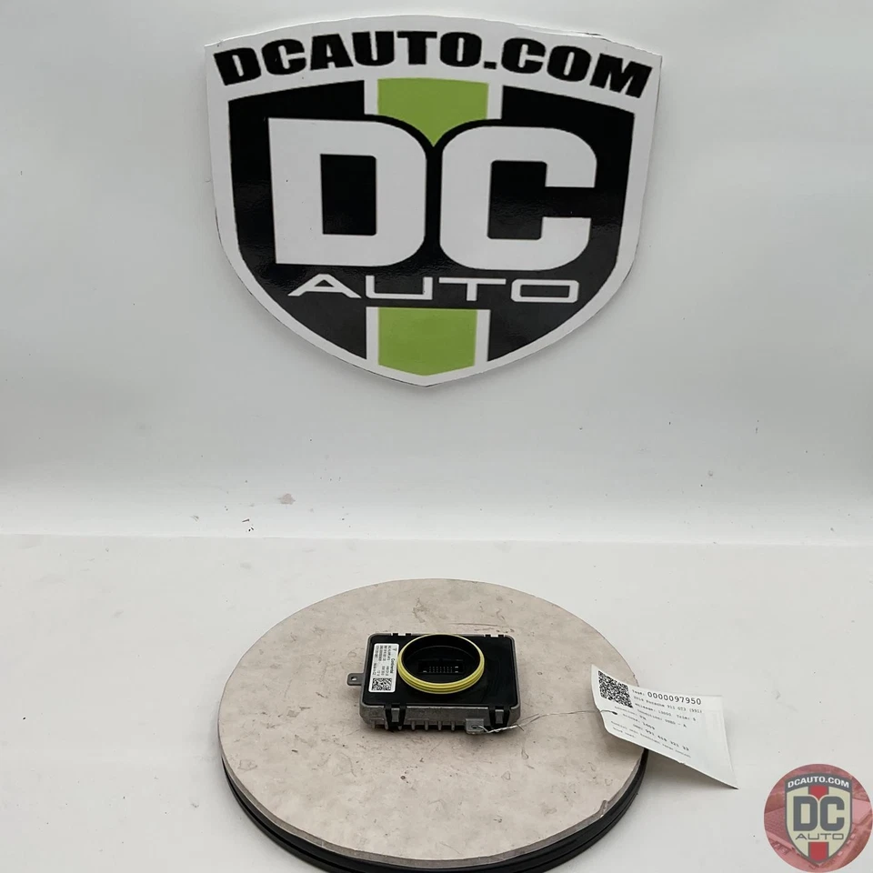 2017-2018 Porsche Cayman Headlight Control Unit 99161832133 97950 - Image 3 of 4