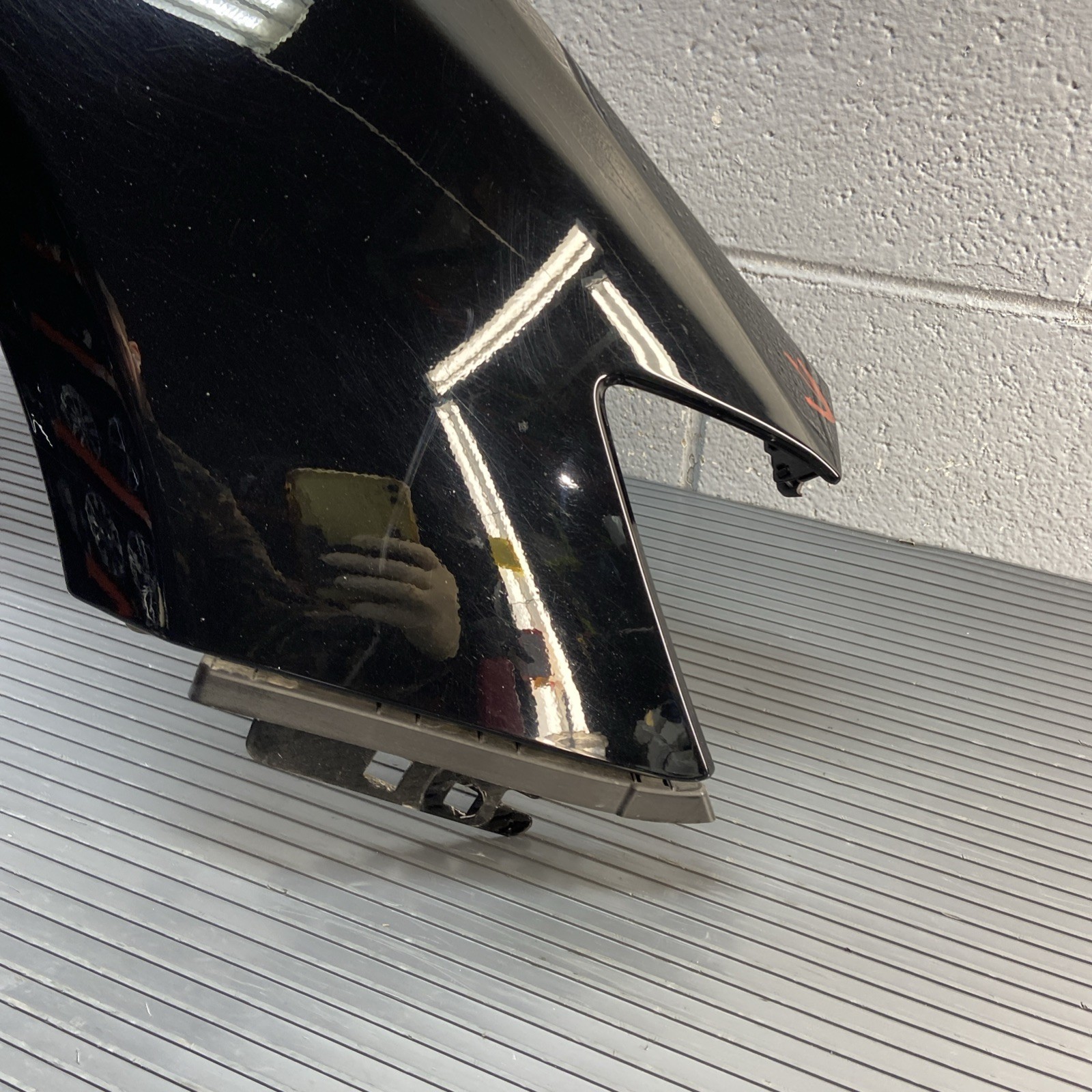2014-2024 Maserati Ghibli M157 Front Right Fender Panel Black 820/A OEM *NOTE*