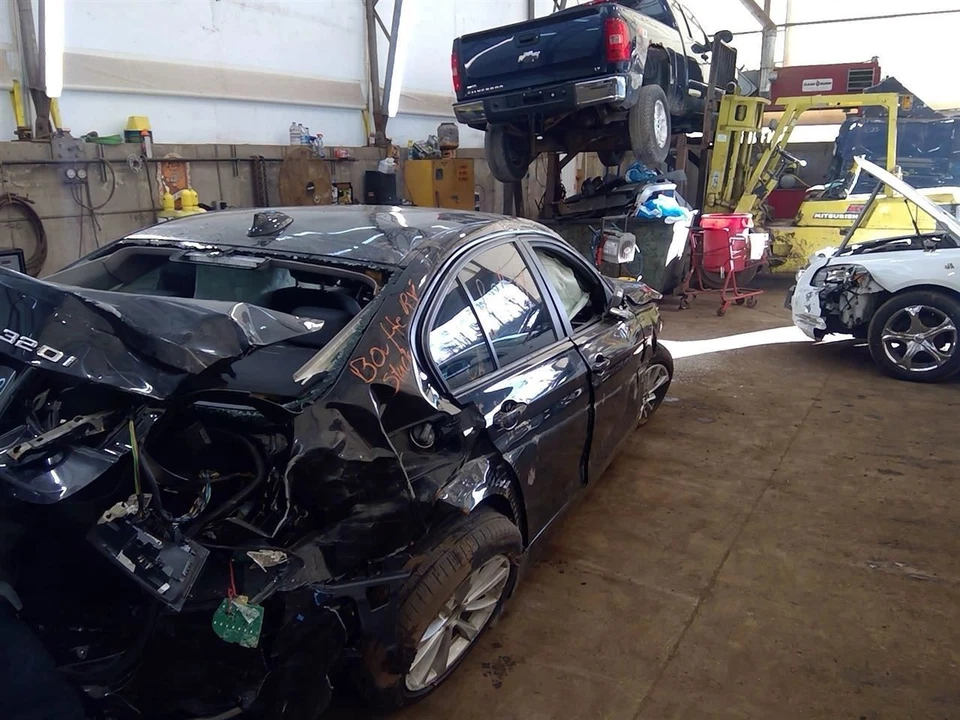 (LOCAL PICKUP ONLY) Driver Left Rear Side Door Fits 12-18 BMW 320i 6864501 - Изображение 4 из 4