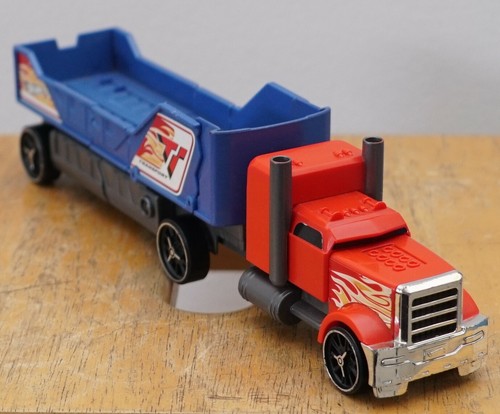 Hot Wheels Crashin' Big Rig Crash Truck 27.5cm long - Bild 2 von 3