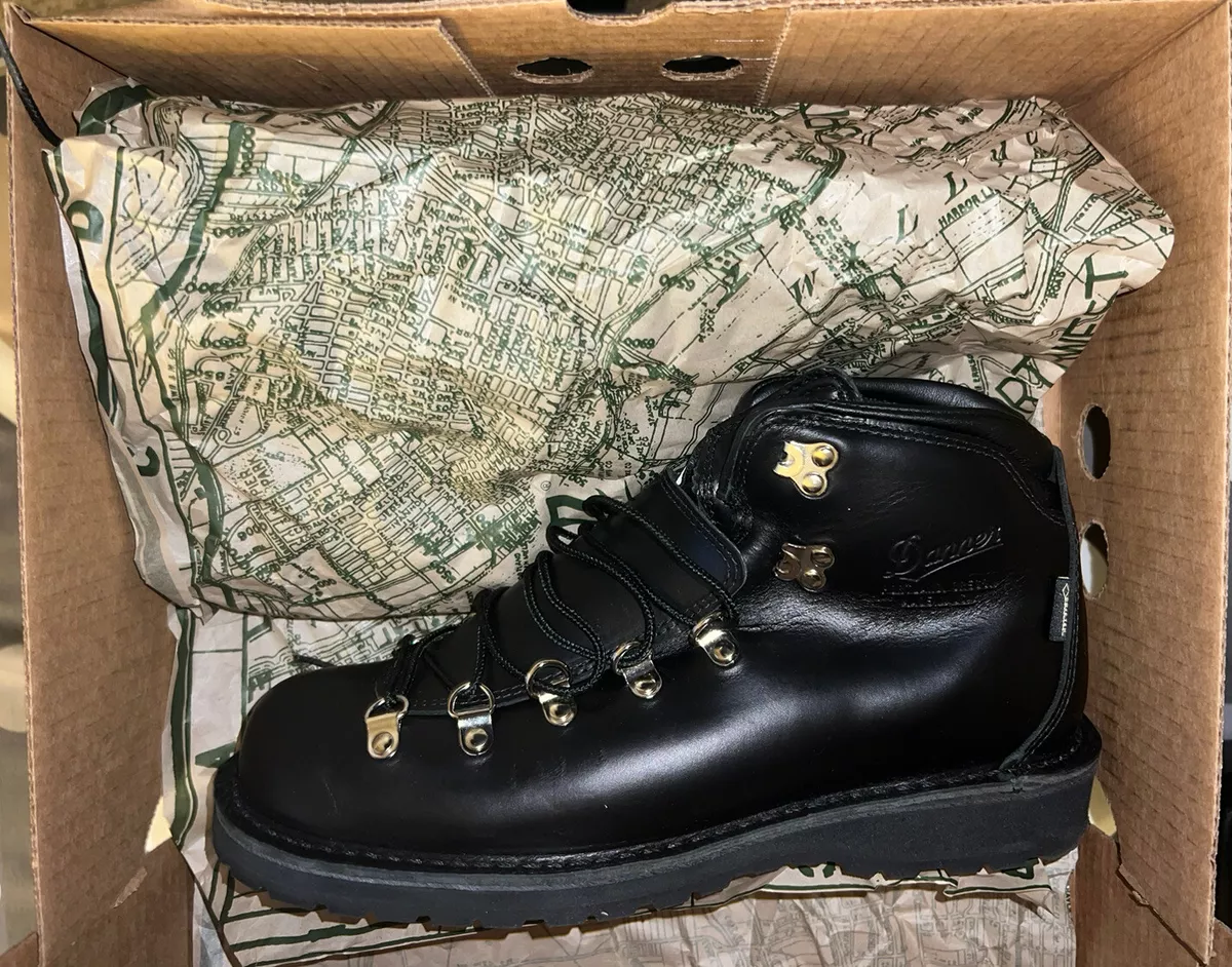 Danner mountain hotsell pass sale