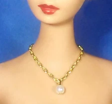 Dreamz VINTAGE REPRODUCTION of WHITE DROP PEARL NECKLACE VINTAGE for Barbie
