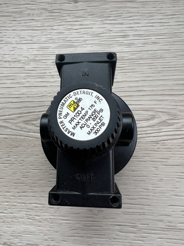 Master Pneumatic PR 100-4 Max inlet 300 PSI