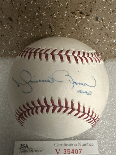 🤑HOF MARIANO RIVERA SIGNED🤑BALL MINT SIGNATURE JSA COA & HOLOGRAM🤑DISPLAY BOX - Picture 3 of 10