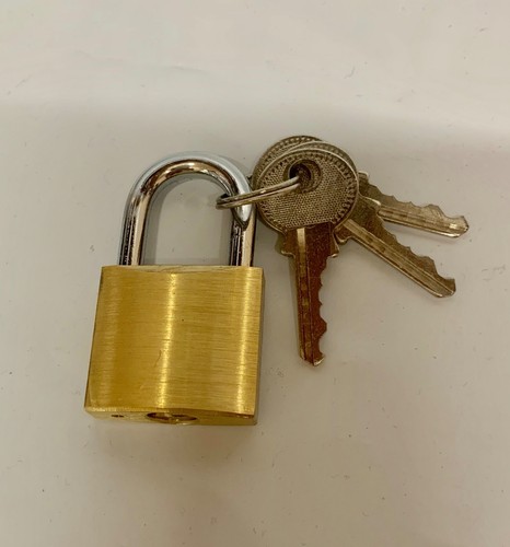 Keyed Alike Padlock 40mm (1 - 85 pieces) Brass ALL Same Key 3 Keys Each lock - Picture 2 of 3