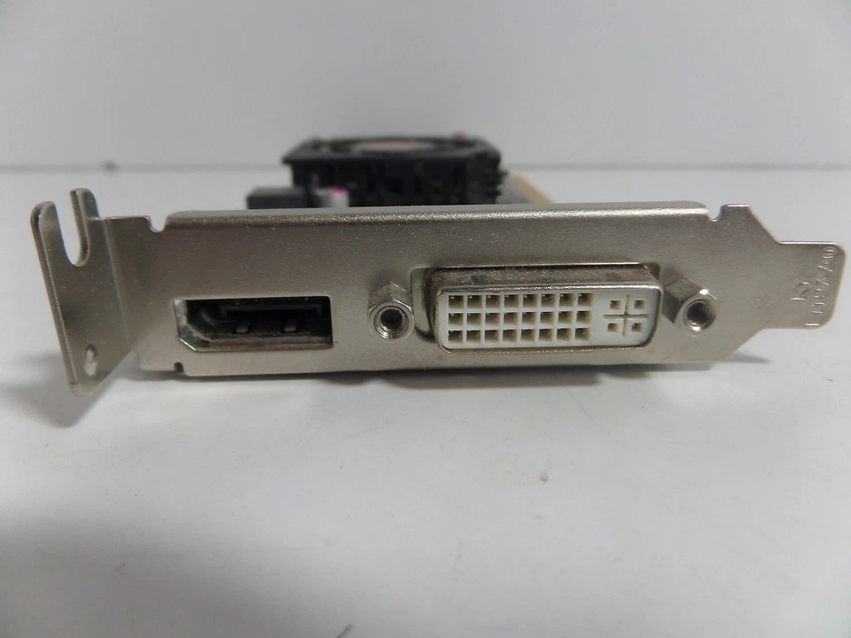 video card AMD Ati-102 C26405(B) Radeon pcie   (S30) - Image 2 of 3