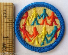 Girl Scout Junior 1990-2001 CELEBRATING PEOPLE BADGE World Cultures Patch NEW