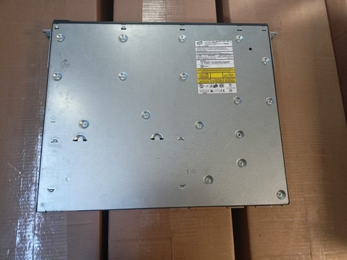 SWITCH Cisco Catalyst 3750 WS-c3750-48Ts-s 48 x 10/100/1000 (PoE) + 4 x Gb SFP - Imagen 3 de 3