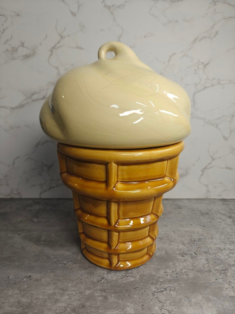 レアビンテージ　イギリスシラムSirram　サンドイッチBox　クリームイエロー Vintage Ceramic Ice Cream Soft Serve Cookie Jar French Vanilla