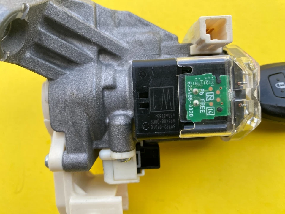 Toyota RAV4 2013-2018 interruptor de encendido bloqueo con llave y cilindro OEM 89782-0R010 Foto 4 de 4