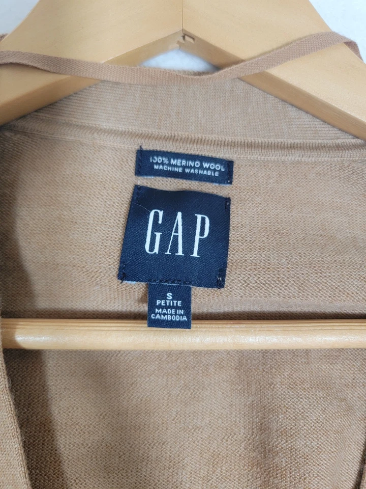 Gap Cardigan Womens S Petite 100% Merino Wool Knit Button Front Sweater Brown  - Image 4 of 4