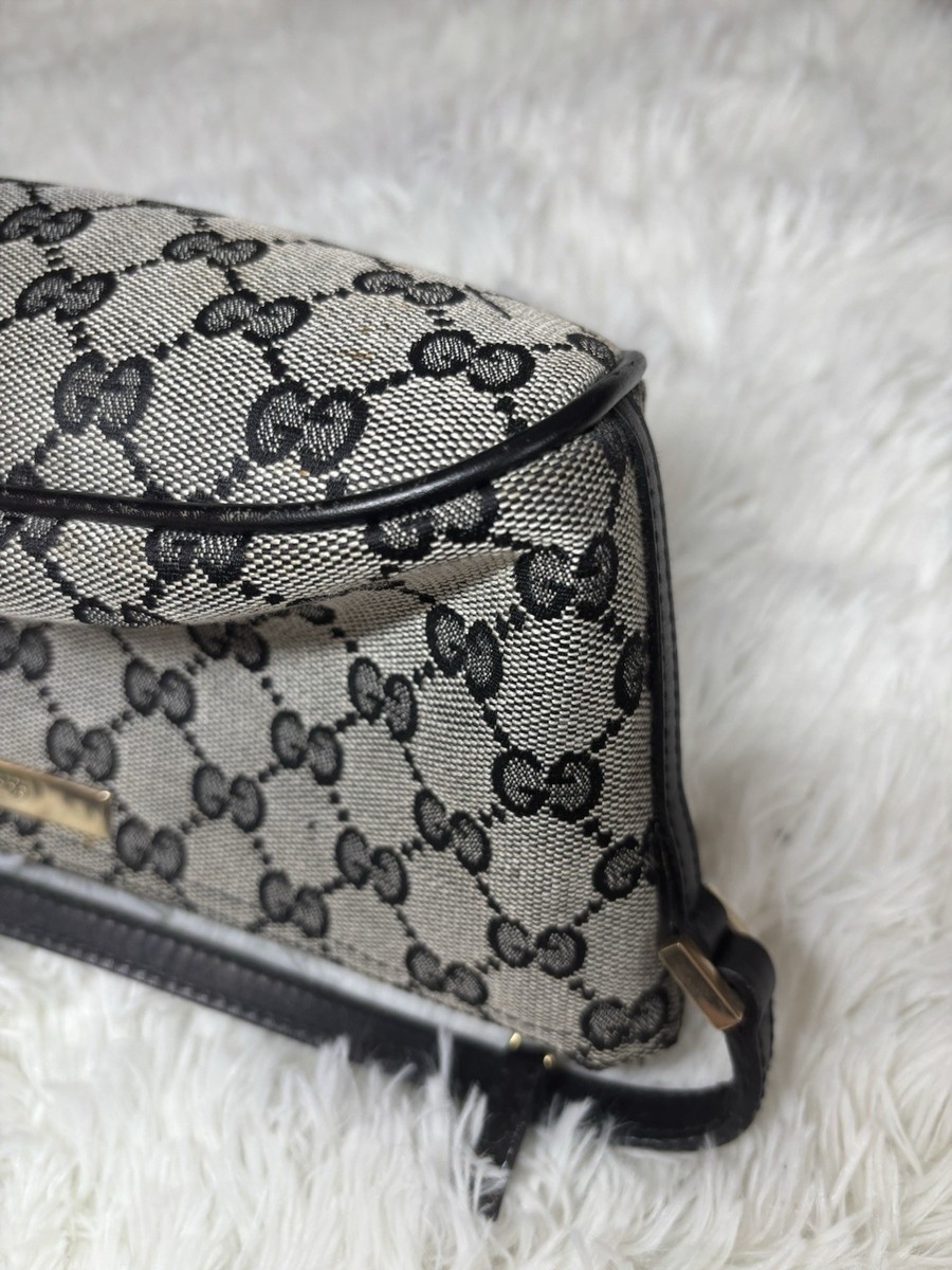 バッグ Gucci Accessory Pouch GG Canvas Handbag GUCCI GG Canvas Accessory Pouch Hand Bag Black Beige Authentic