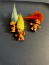 Group listing of collectable/vintage trolls, broch, key chains to regular small