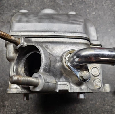 ホンダ 純正 CRF150R シリンダーヘッド Motorcycle Cylinder Heads & Valve Covers for Honda CRF150R for