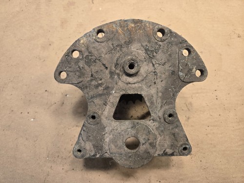 Jaguar XKE E-Type S1 S2 4.2L Rear Upper Timing Chain Bracket C21703