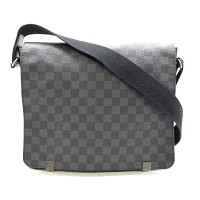 LOUIS VUITTON District NM Damier Graphite Black Shoulder Bag Messenger
