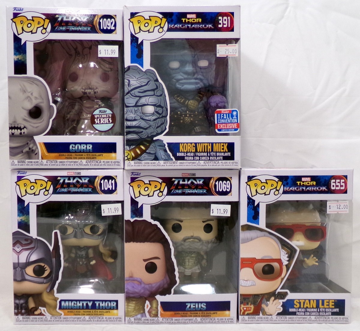 ファンコ ポップ MARVEL THOR 1041 & 1071 Amazon.com: POP Thor Love & Thunder Marvel Collector Corps