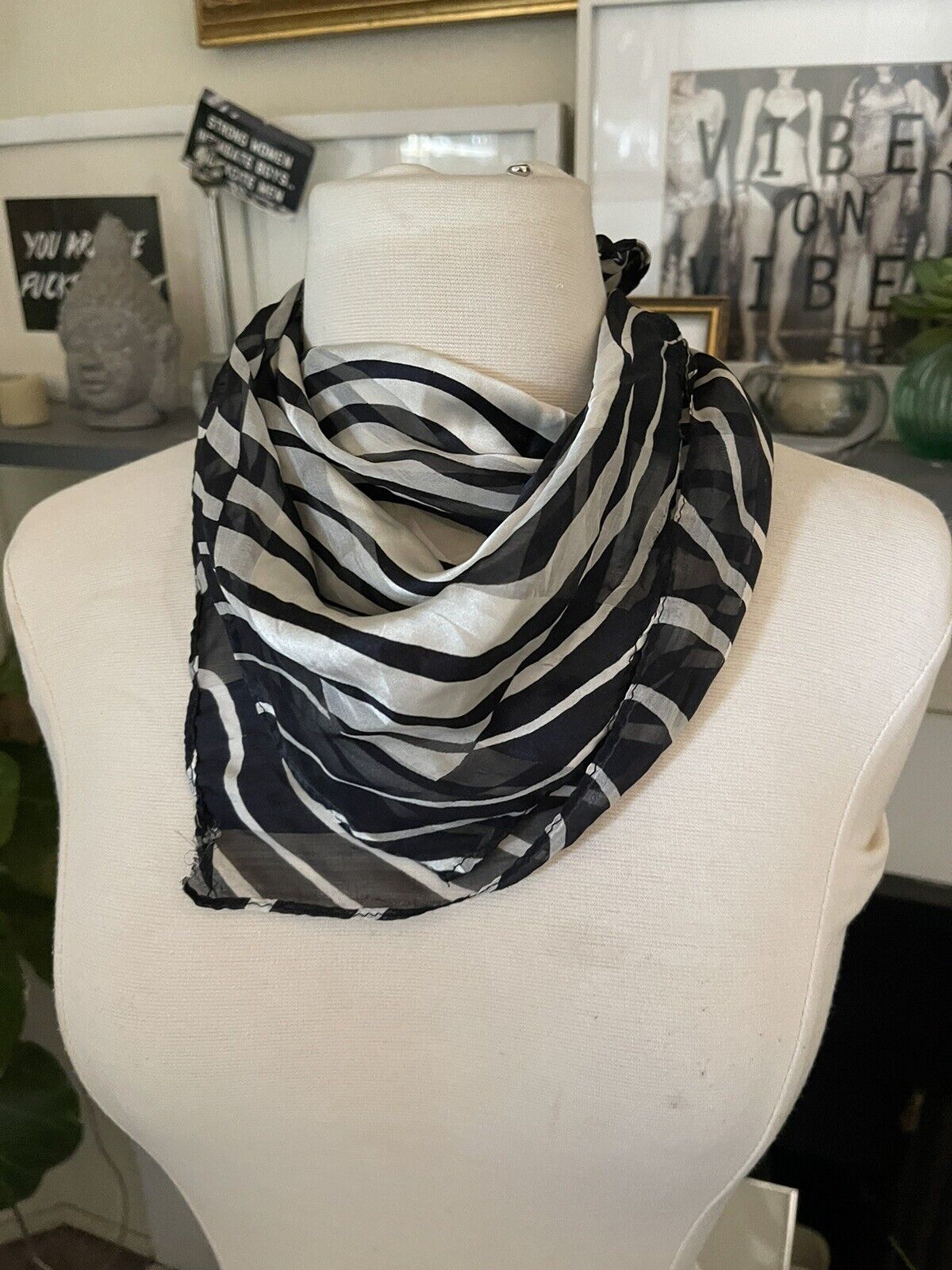 100% silk Black and white scarf - image 1