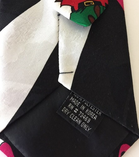 Vtg LOONEY TUNES MANIA Neck Tie BUGS, TAZ, DAFFY, AND FRIENDS 1993 - Picture 6 of 6