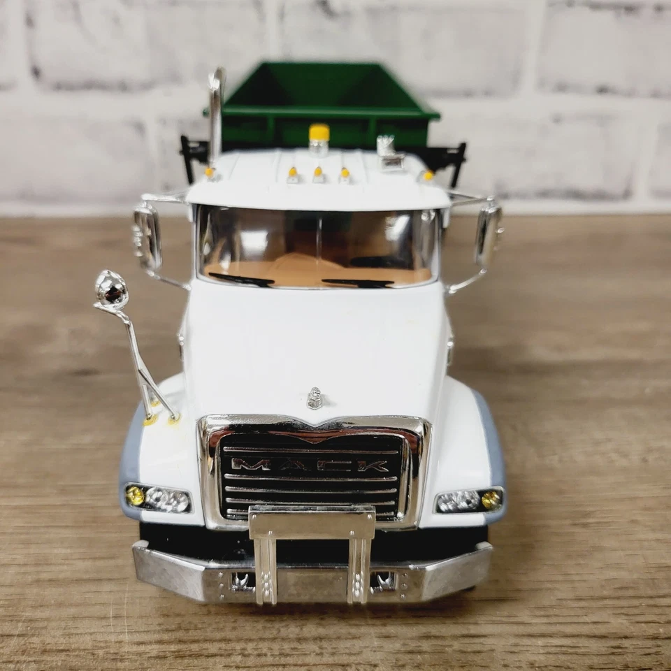 FIRST GEAR MACK WASTE MANAGEMENT DUMPSTER ROLL OFF TRUCK DIE CAST 1/34 REPLICA - Image 2 of 4