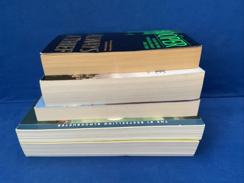 Lot of 5 - Mysteries by Laura Dave, Liane Moriarty & Others PB - Image 3 of 4