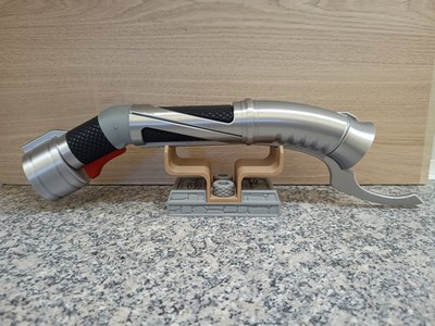 Count Dooku Maßstab 1:1 3D gedrucktes Lichtschwert mit Aufsteller