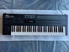 Yamaha DX7S Digital Synthesizer Keyboad