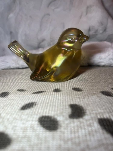 Vintage Fenton Iridescent Carnival Glass Bird Figurine Paperweight