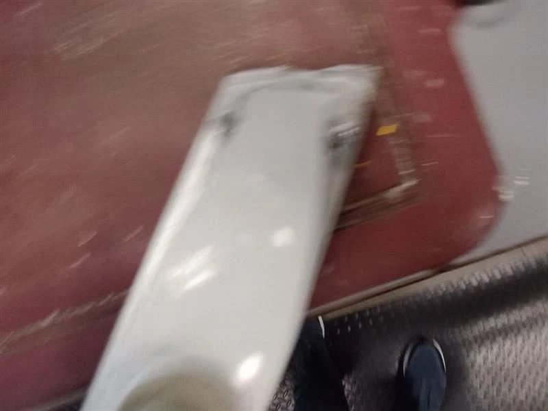 Parachoques en esquina/luz de estacionamiento para pasajeros montado para 99-03 WINDSTAR 82538 Foto 4 de 4