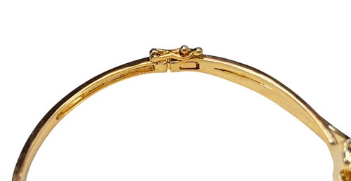 Diamond Accent Wave Bypass Bangle Hinged Bracelet Gold Tone Signed BR KRN 6.75” - Imagen 7 de 9
