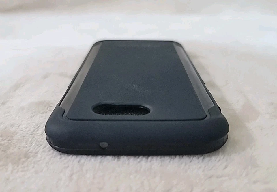 Funda Bodyglove Galaxy J3 Negra Foto 4 de 4