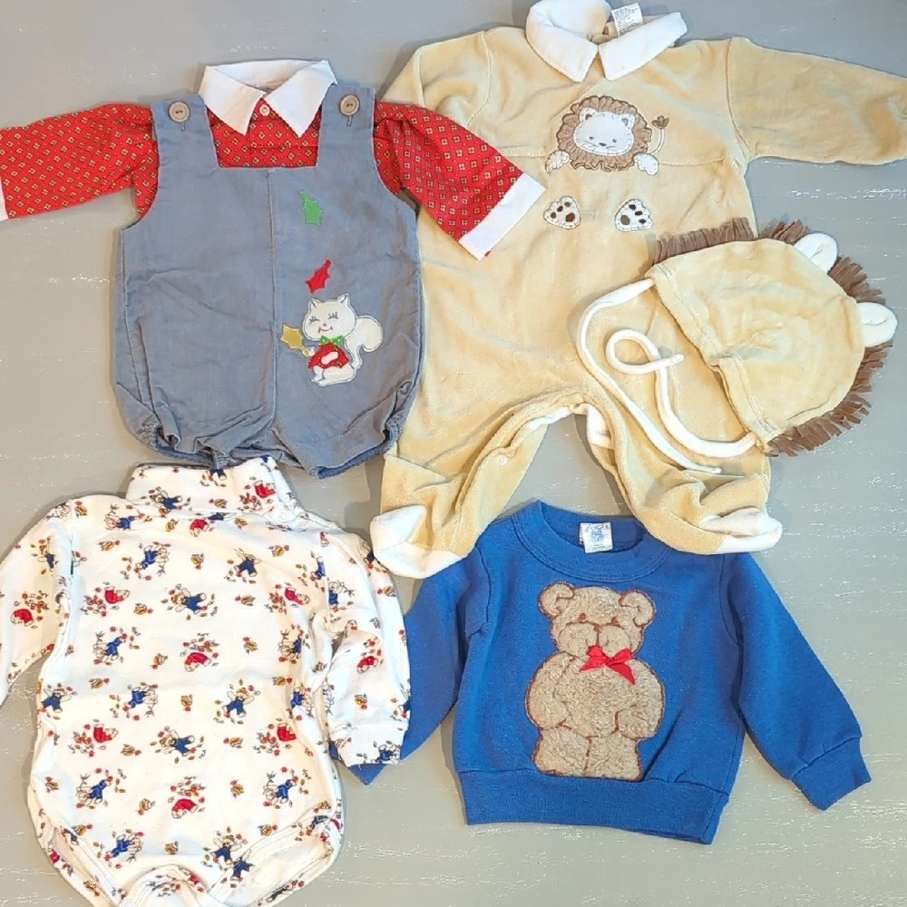Adorable Baby Clothing Set with Animal Designs 6-9m