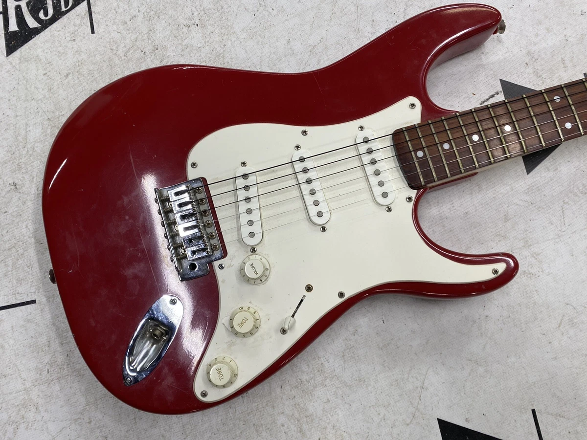 Peavey International Series Raptor Electric Guitar Red