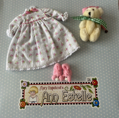 TONNER MARY ENGELBREIT'S 10'' ANN ESTELLE HE SEES YOU WHEN YOU'RE SLEEPING OUTFIT