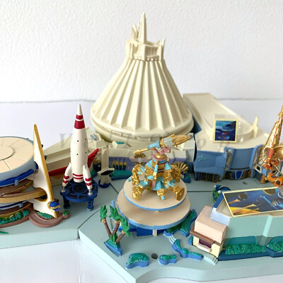 Disneyland California Tomorrowland SPACE MOUNTAIN Diorama