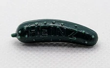 Heinz Dill Pickle Vintage Advertising Pin Button Gherkins Food 1980s Pickles