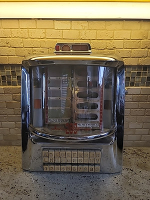 Terrific Old 1950s Chrome JUKEBOX WALLBOX SEEBURG 200 WALL-O-MATIC 
