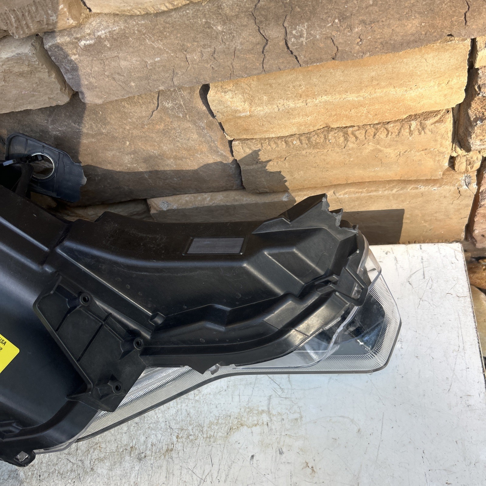 2017-2020 Maserati Levante Left Driver Side Xenon Headlight OEM *See Details**