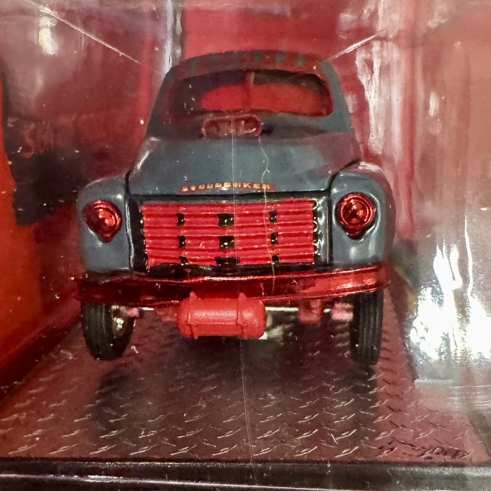 M2 Machines Coca-Cola Red Chrome chase 1950 Studebaker Truck Diecast 1:64 - Image 2 of 3