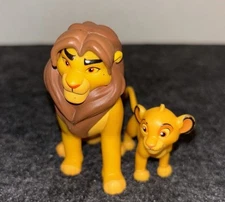 Simba Disney Lion King toy figures Simba Adult & Simba Cub - Lot Of 2