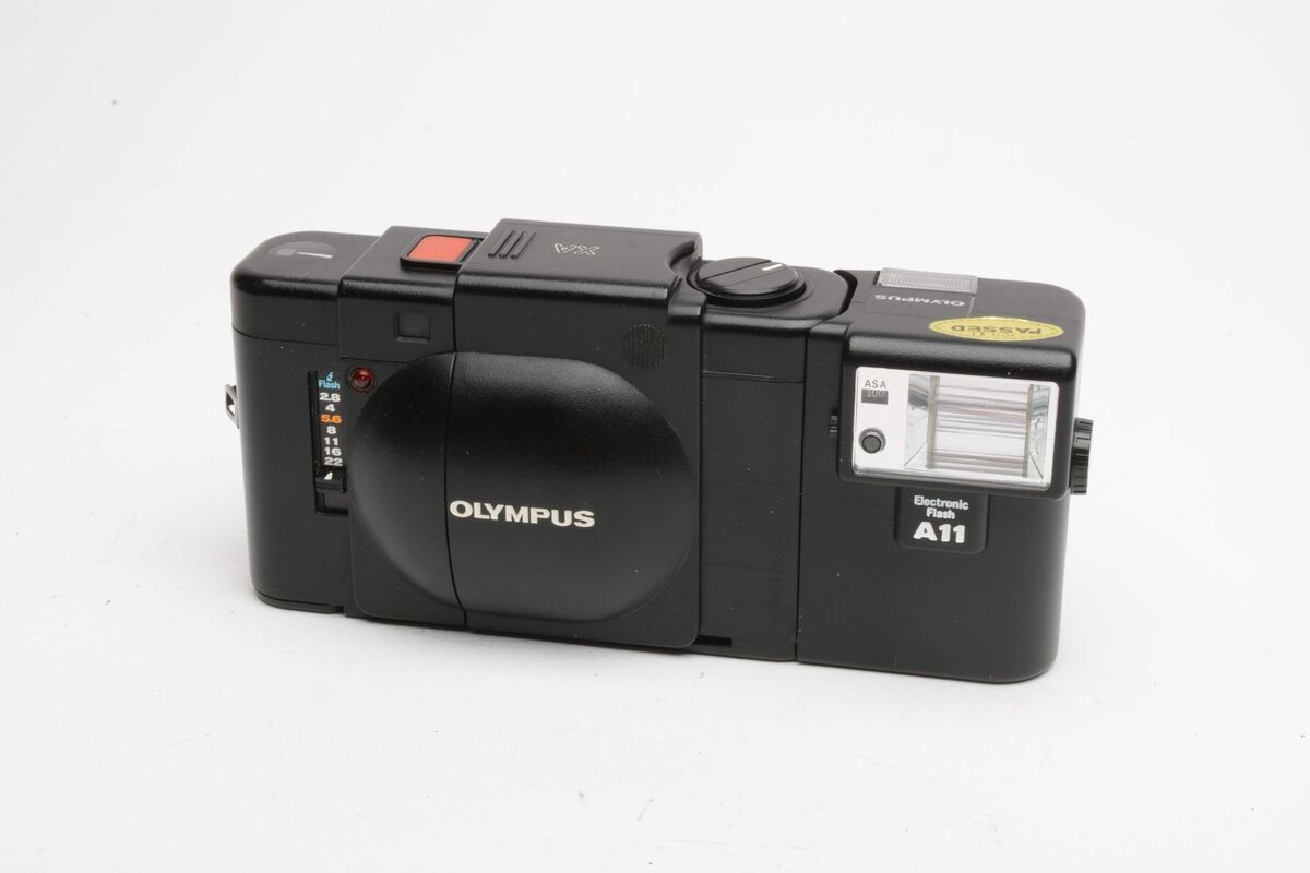 Olympus XA w/A11 flash, new light seals, tested, great! VERY Olympus XA w/A11 flash, new light seals, tested, great! VERY