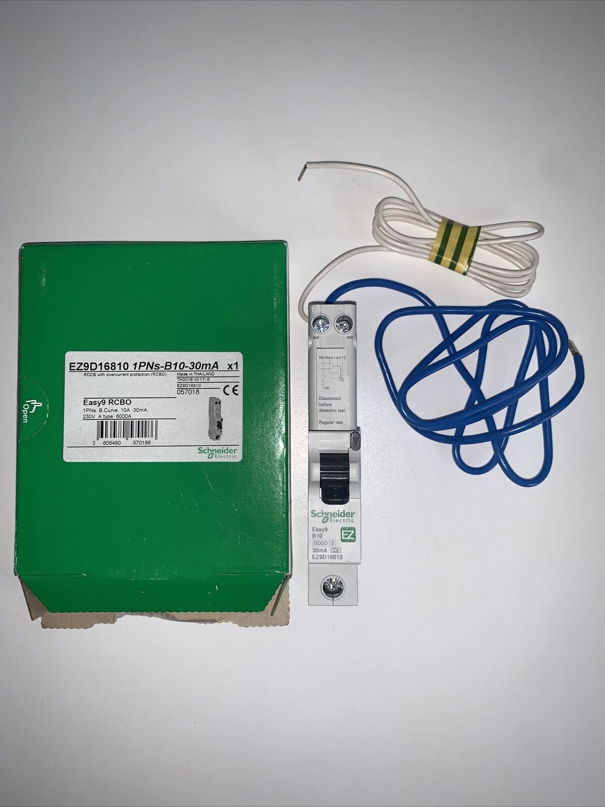 SCHNEIDER ELECTRIC EZ9D16810 10A TYPE B  30mA RCBO EASY9 B10 1 POLE - VAT REG’D