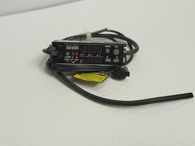KEYENCE DIGITAL PHOTOELECTRIC LASER SENSOR AMPLIFIER LV-21AP LV21AP 